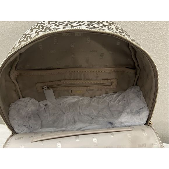 DKNY Carlita Large Backpack Brown/Beige Signature Jacquard W/Gold Hardware - Picture 8 of 11